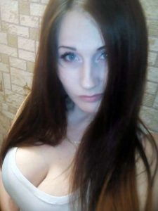 Russian and Ukrainian girls and women seeking foreign men. Russian women personals, Women personals from Russia, Ukraine and other former USSR-countries.